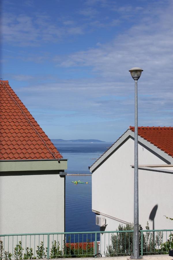 Toni Appartement Omiš Buitenkant foto